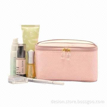 PU Cosmetic Bag, Customized Designs and Logos are Accepted, OEM Orders are Welcome
